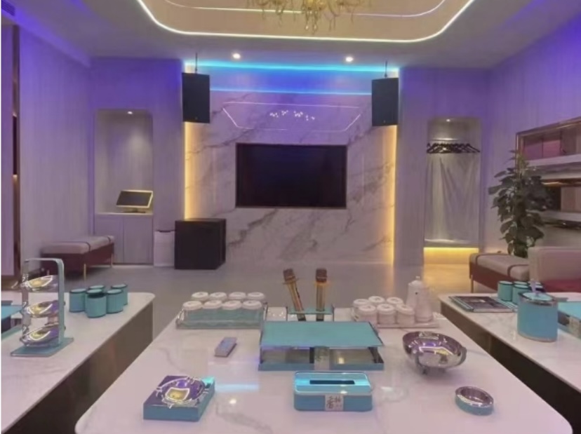 Gallery 2