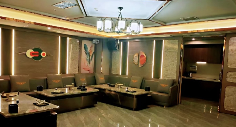Gallery 2