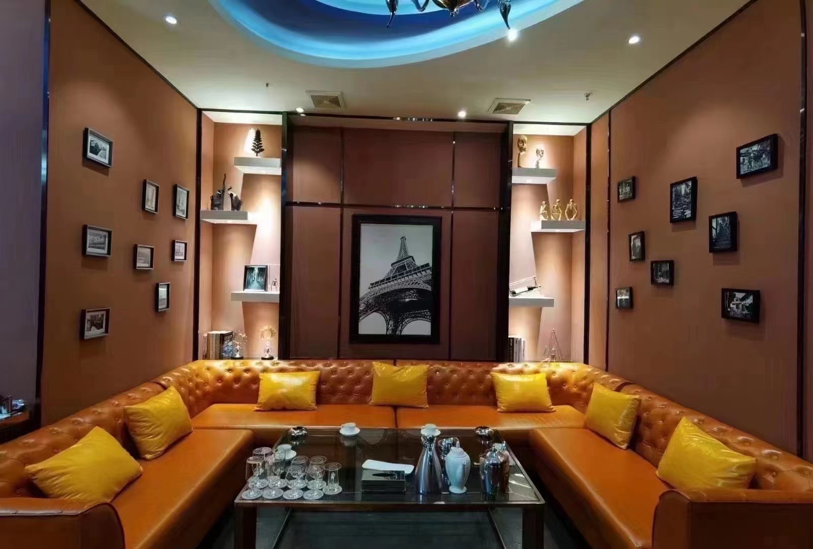 Gallery 2
