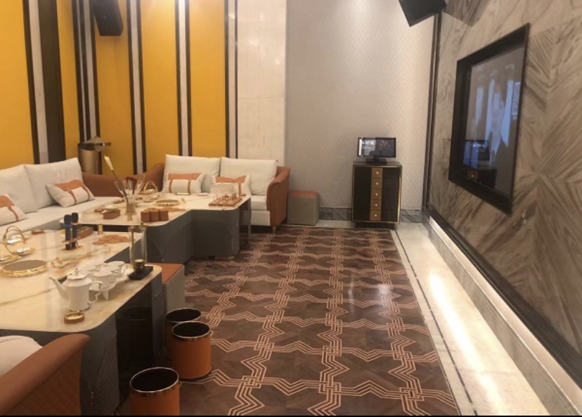 Gallery 2