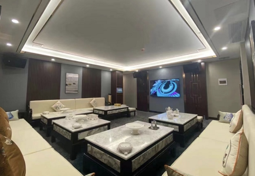 Gallery 2