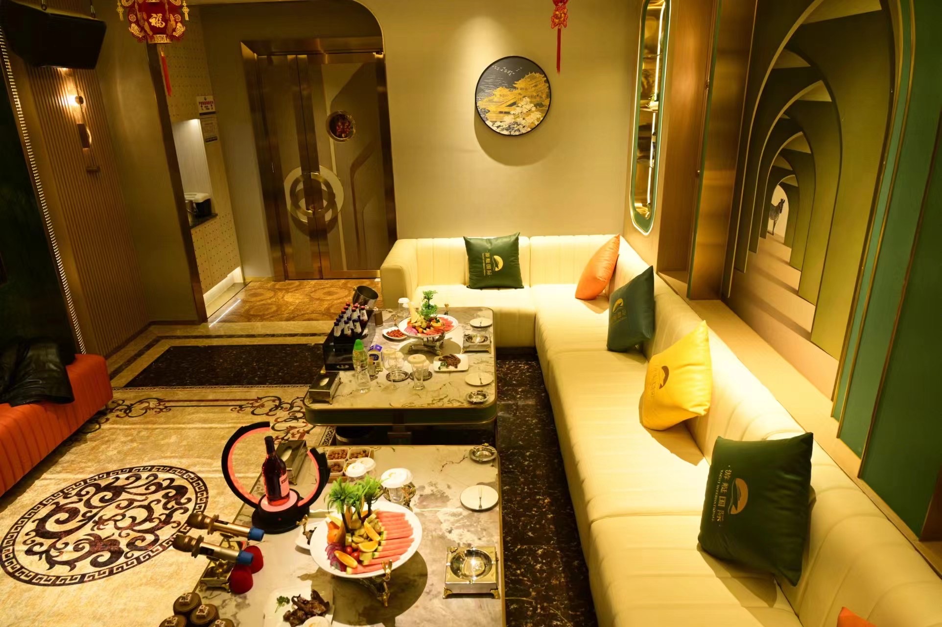 Gallery 2
