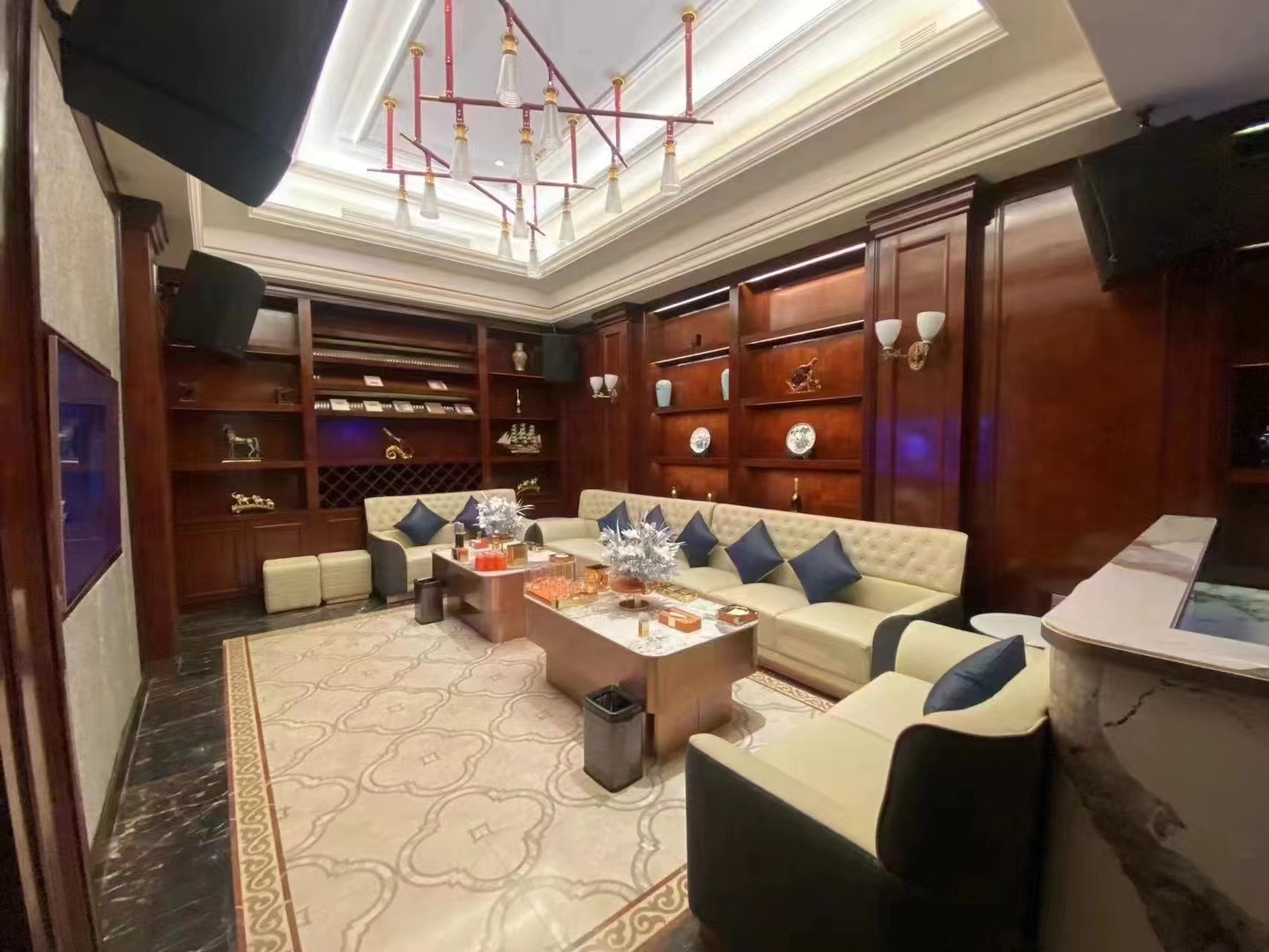 Gallery 3